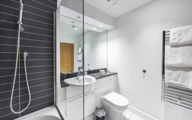 Ross Corner Executive 3 Bed Apartment