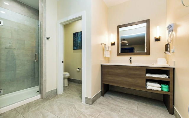 Palace Inn Blue Edgebrook