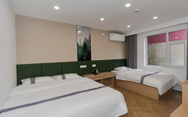 GreenTree Inn Shandong Dezhou Qihe County Party Committee Qilu Street Express Hotel