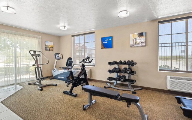 Comfort Inn & Suites Lancaster Antelope Valley
