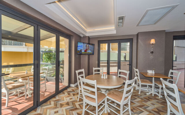 Hanna Hotel