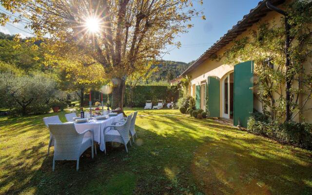 Villa Label in Camaiore