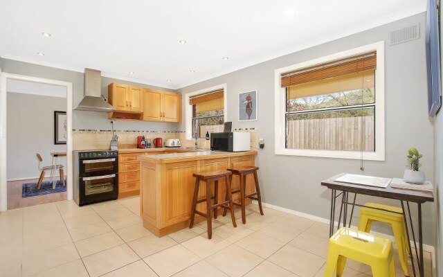 Cherry Lane - 3 bedroom brick home