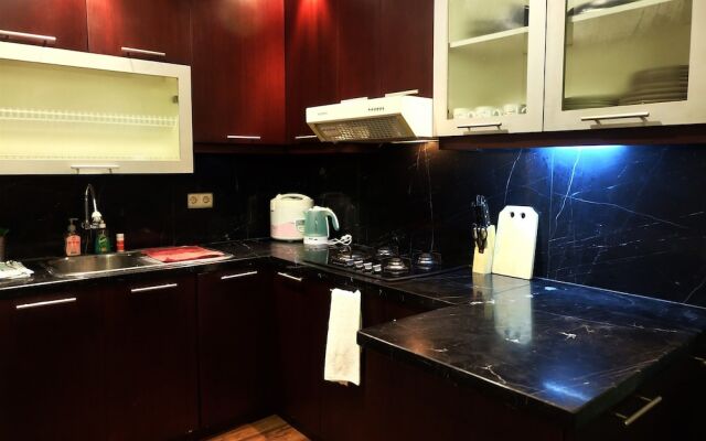 2 Bedroom Senayan Apartment by Travelio