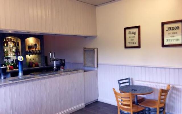 The Redbeck Motel