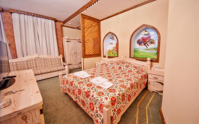 Zhar-Ptitsa Hotel