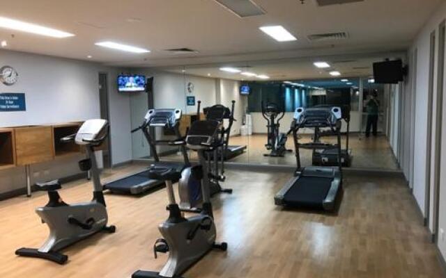 Glenelg Holiday Apartments-Pier