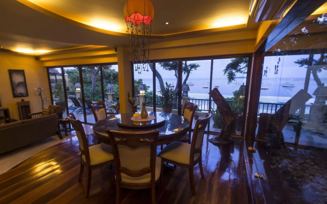 Palm Breeze Villa