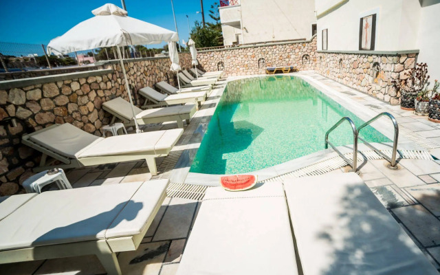 Ifestia Hotel Santorini