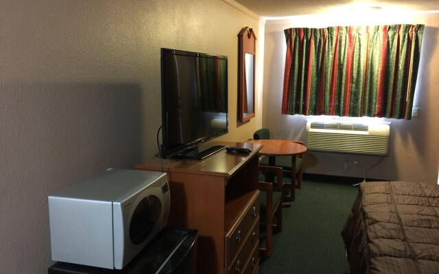 Budget Inn