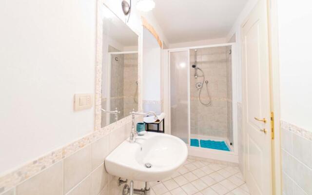 129 - Casa indipendente Velva, 15 km dal mare