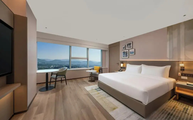 Holiday Inn Yiwu Center by IHG