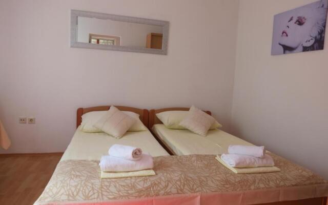 Apartments Franka