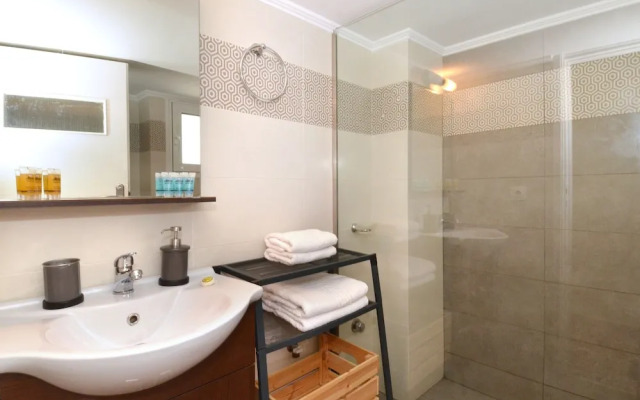 Exarchia a nice and cozy apartment