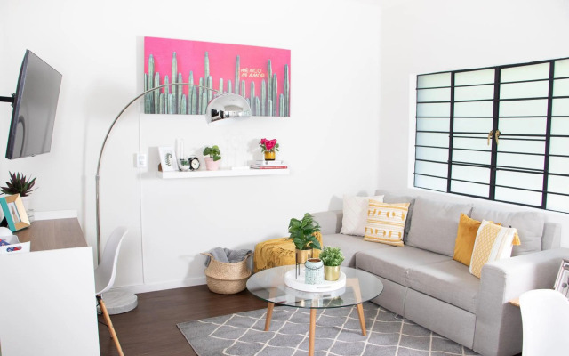 La Condesa: Beautiful Designed Studio