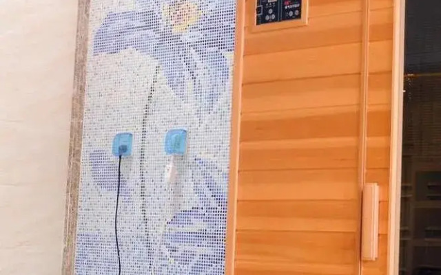 Zhengzhou Jindefu Hotel