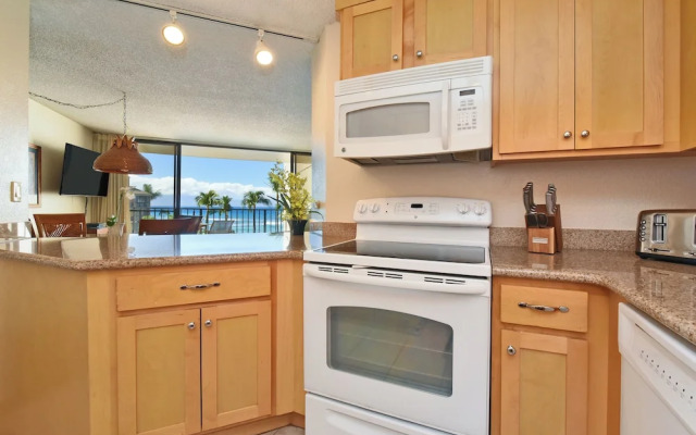 Kaanapali Shores 403