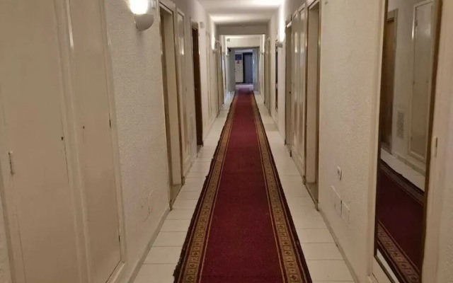 Golf Residence- Family Only