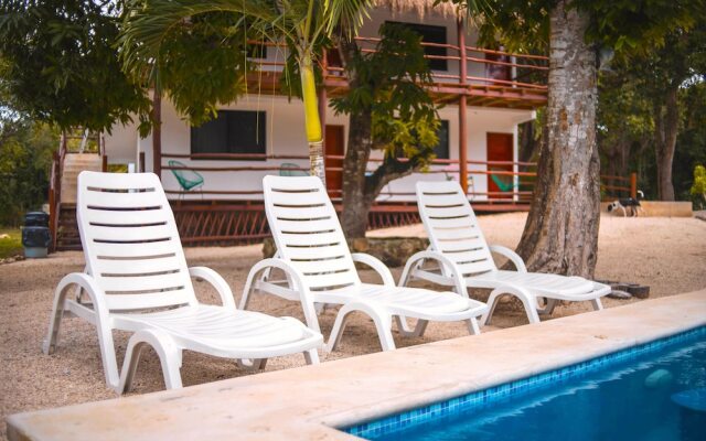 Royal Palm Bacalar Cabañas & Lagoon Club