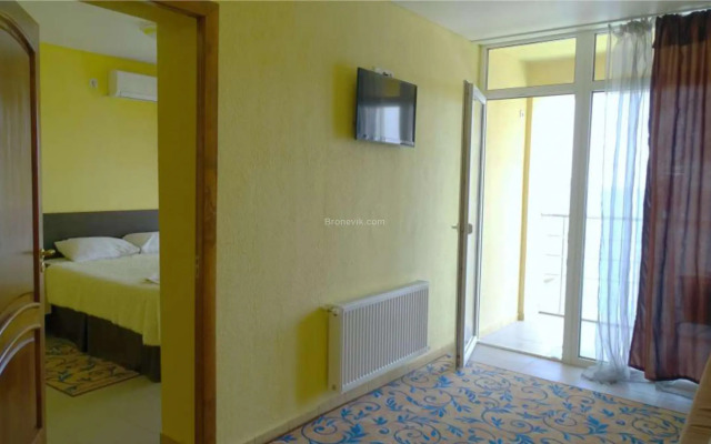 Legenda gostinitsa (Alushta)