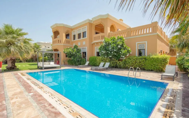 Maison Privee - Prvt Pool & Beach in Luxury Palm Jumeirah Villa
