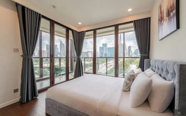 Metropole Residences Luxury Suite