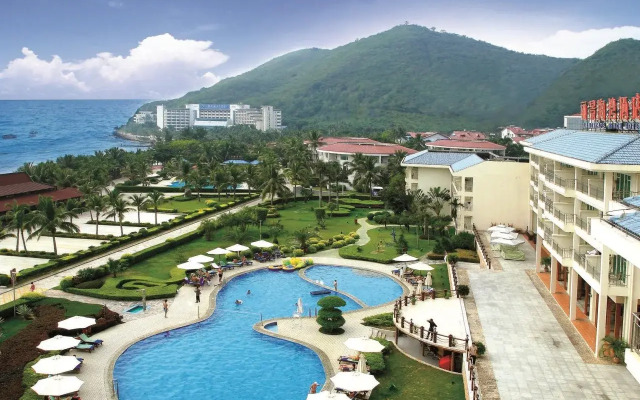 Landscape Beach Hotel Sanya