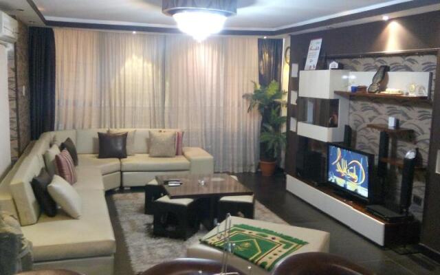 Hamdy 5 Star (Families Only)