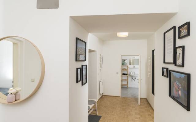 Cozy Kunsthaus Graz by Welcome2Vienna