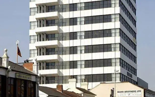 Premier Inn West Bromwich Central