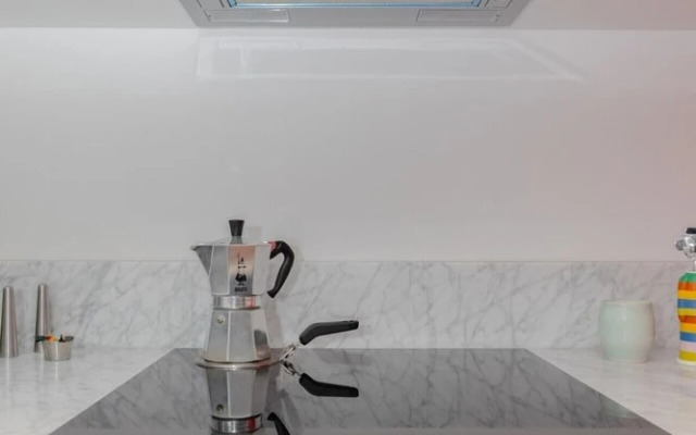 Chic 1BD Flat W/private Terrace Knightsbridge!