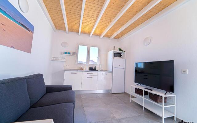 Apartamentos Anjomacar I