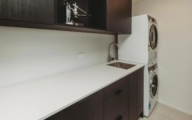 One50 Molesworth L1 - Sleeps 6