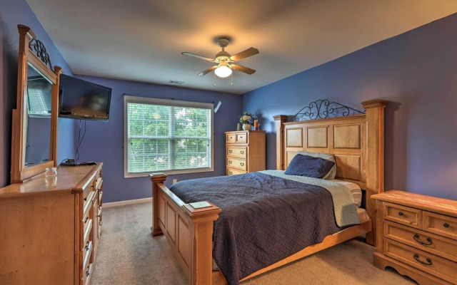 Family Getaway w/ Movie Room Near Atlanta!