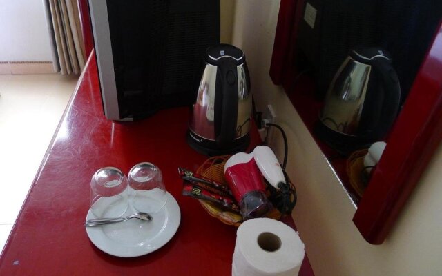 Cat Ba Family Hotel