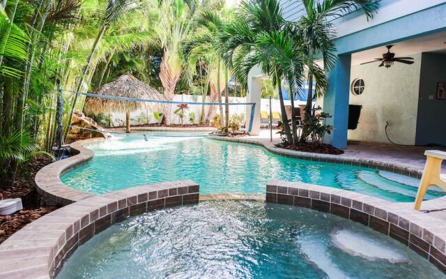 Blue Water View Apartment 6