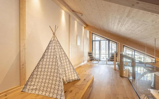 Spacious Apartment With Sauna