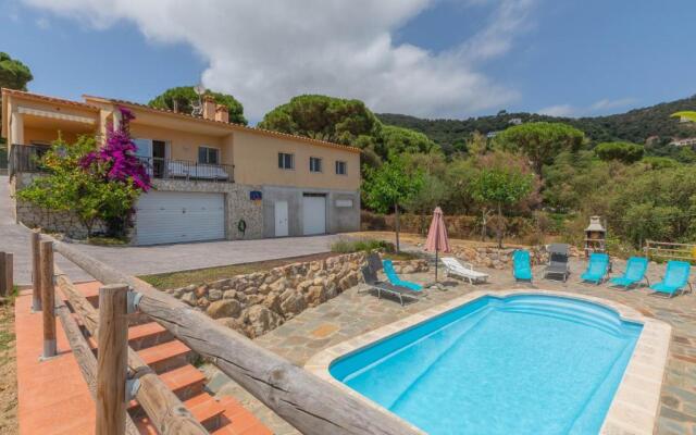 Hauzify I Villa Malvet