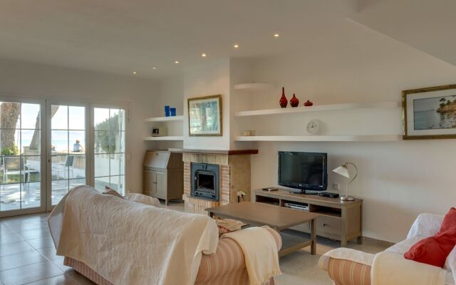 Villa SEA Front Alcudia - Villa Garballo