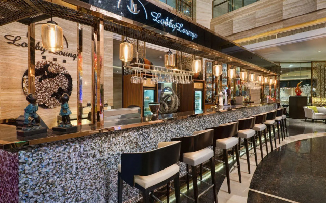 Crowne Plaza Shanghai Noah Square by IHG