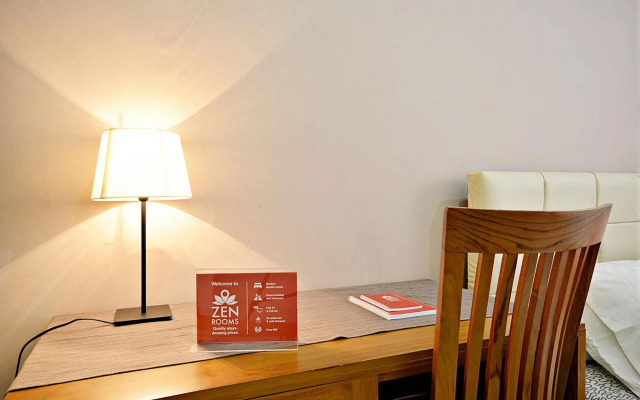 ZEN Rooms Tebet Gudang Peluru