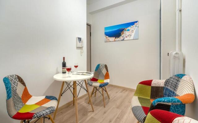 Koukaki Central Apartment