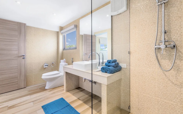 4 Bedrooms Villa Colibri