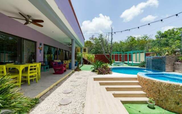 Oasis House B&B Cancun