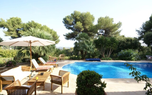 Amazing Villa with Private Pool in Saint Paul de Vence France