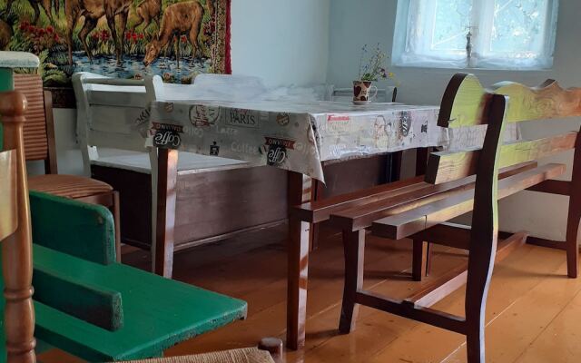 Room in Guest Room - Retreat Rustical For 2 People