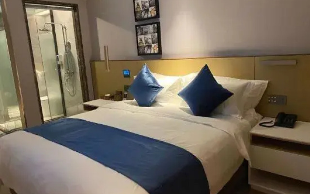 Yeste International Hotel (Shenzhen International Exhibition Center Guozhan Subway Station)