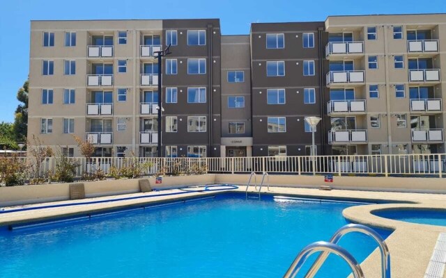 Apartment With Pool Access