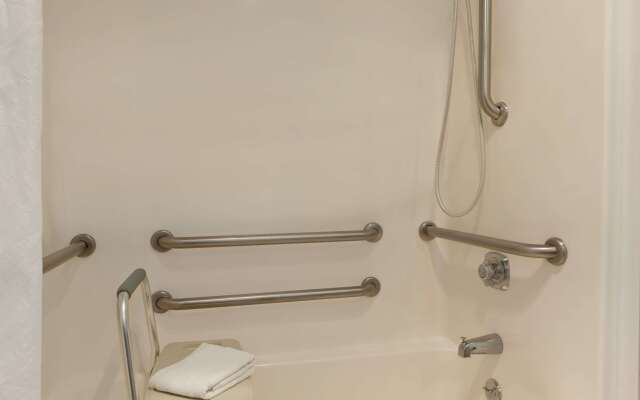 Super 8 by Wyndham Wall