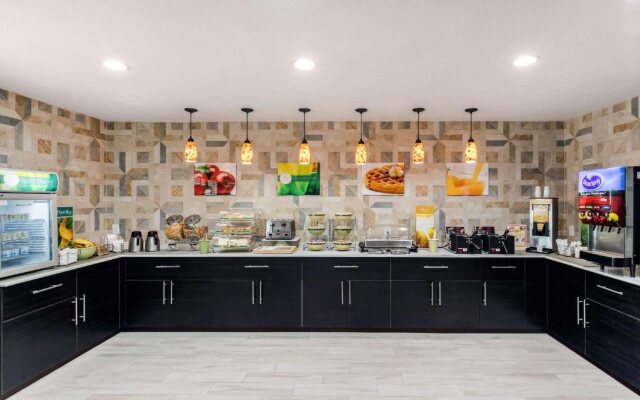 Studio 6 Plano, TX